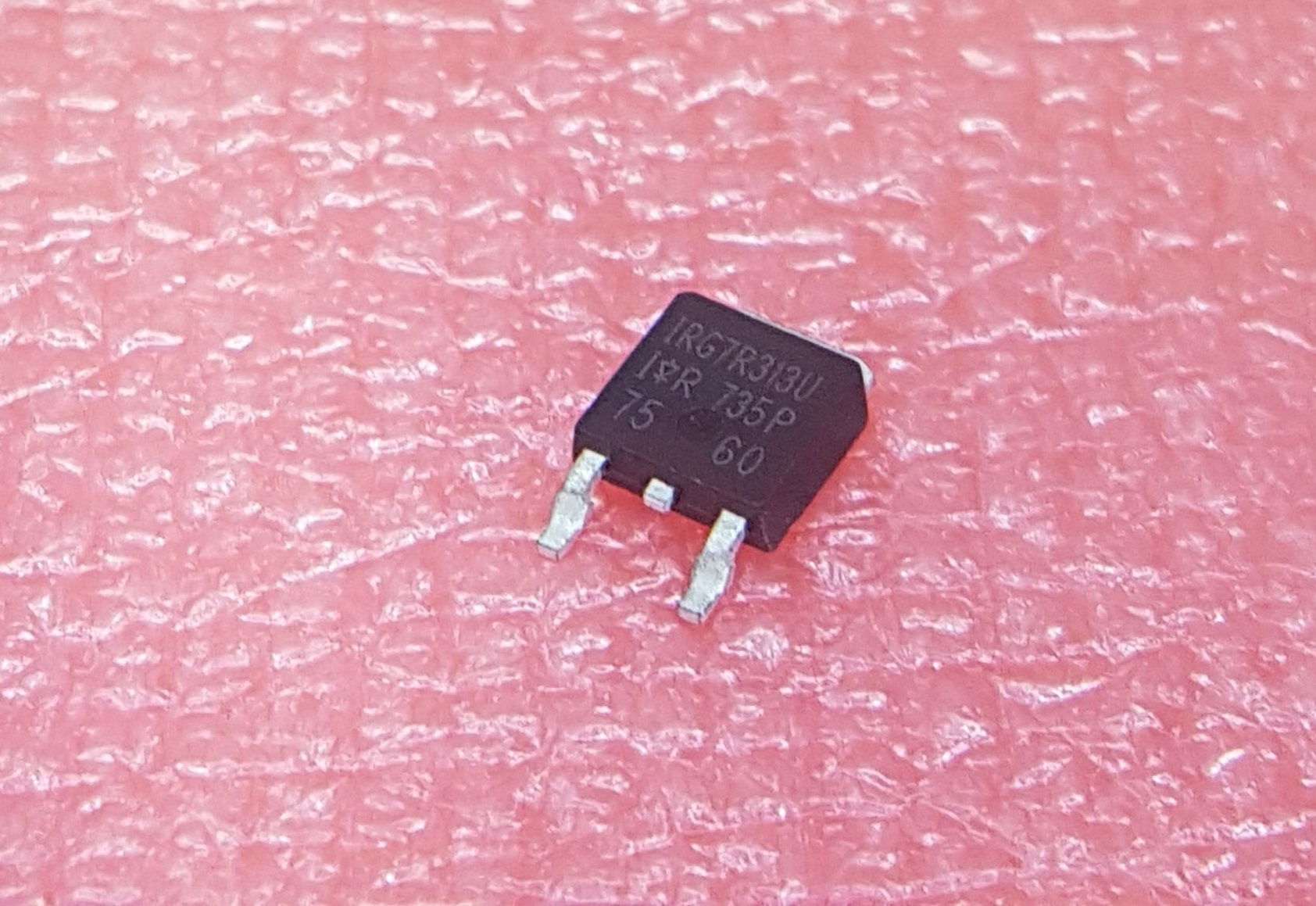 IGBT เบอร์ IRG7R313U (ตัวถัง To-263) N-channel 330V 160A - จำหน่าย ...
