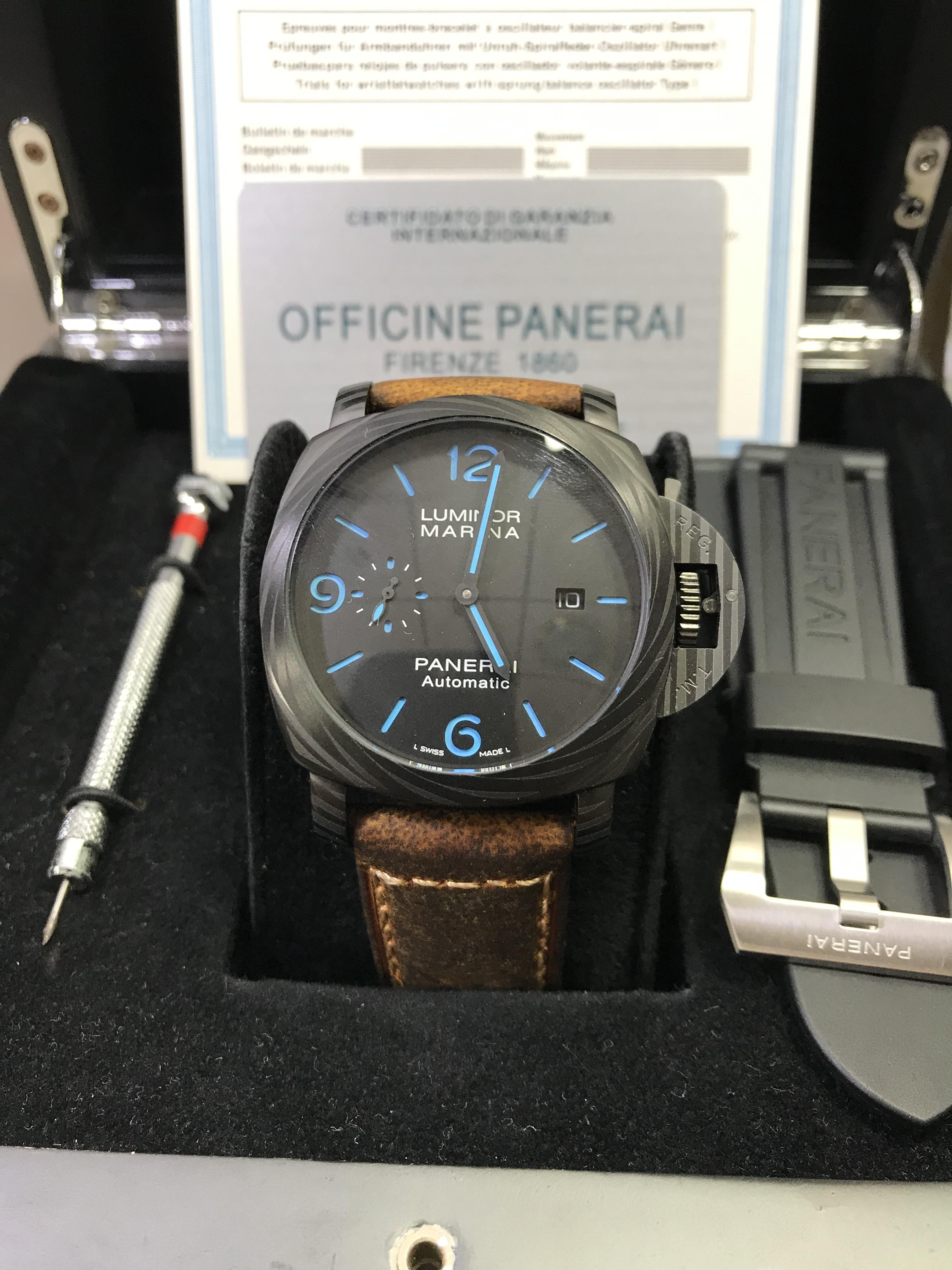 Panerai Luminor Marina Carbotect (Pam1661)