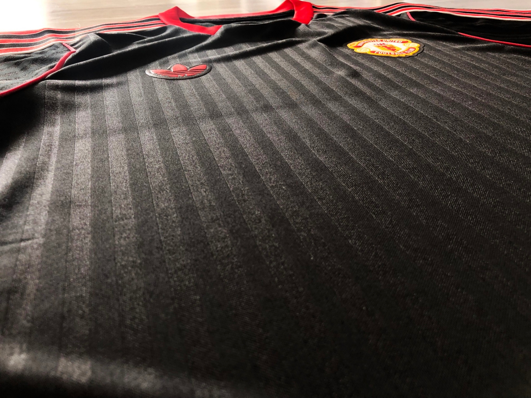 เสื้อฟุตบอลแมนเชสเตอร์ยูไนเต็ด ชุดซ้อม Player Edition 2025