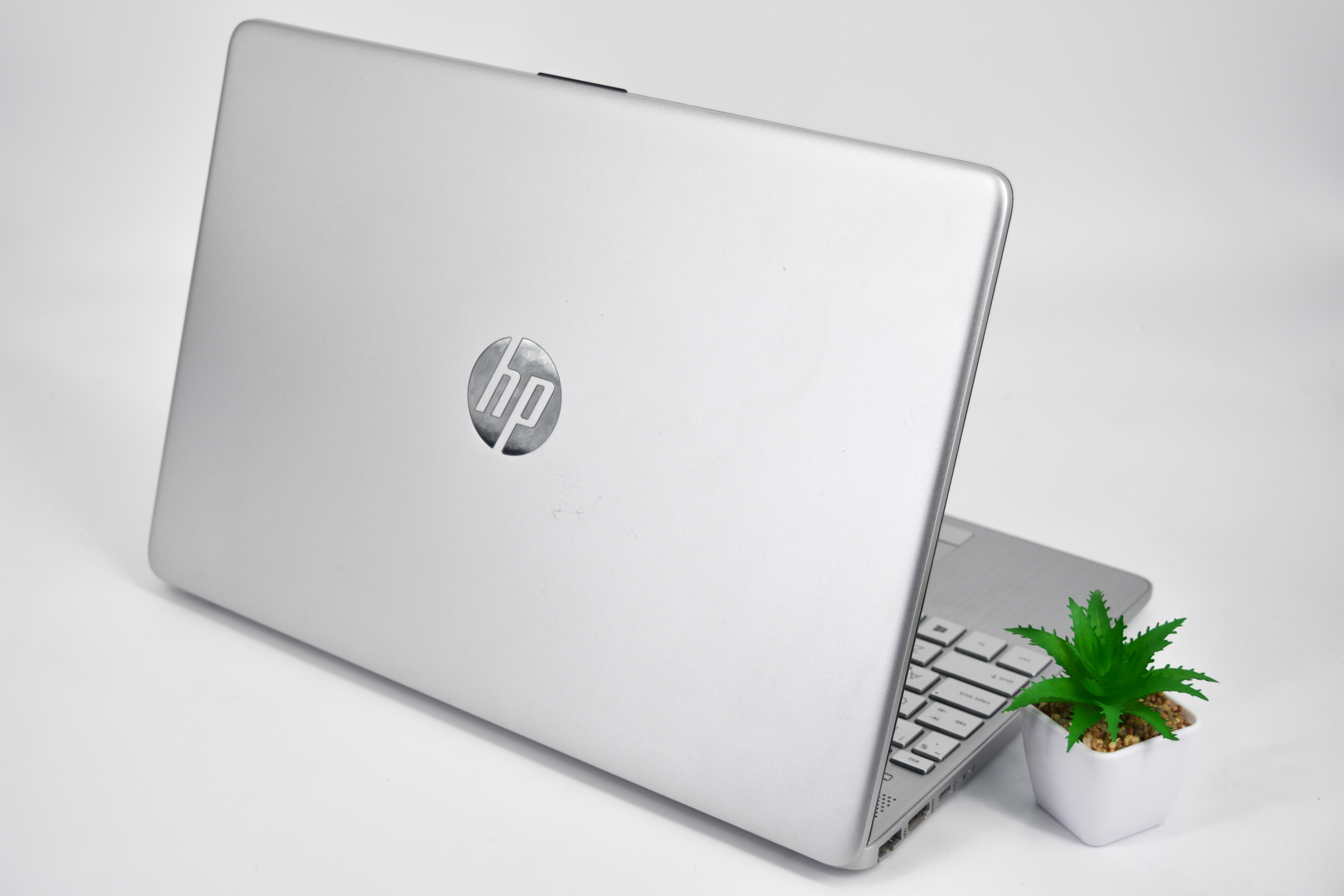HP 15S-GU0001AX (SILVER)