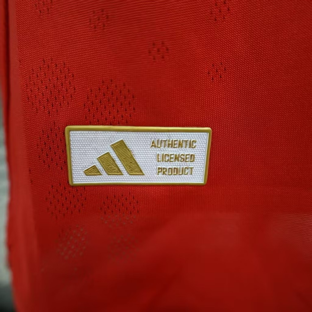 2025-26 เสื้อฟุตบอลเบนฟิก้า สีเเดง สำหรับผู้ชาย Player Edition เกรดนักเตะ Size S-2XL