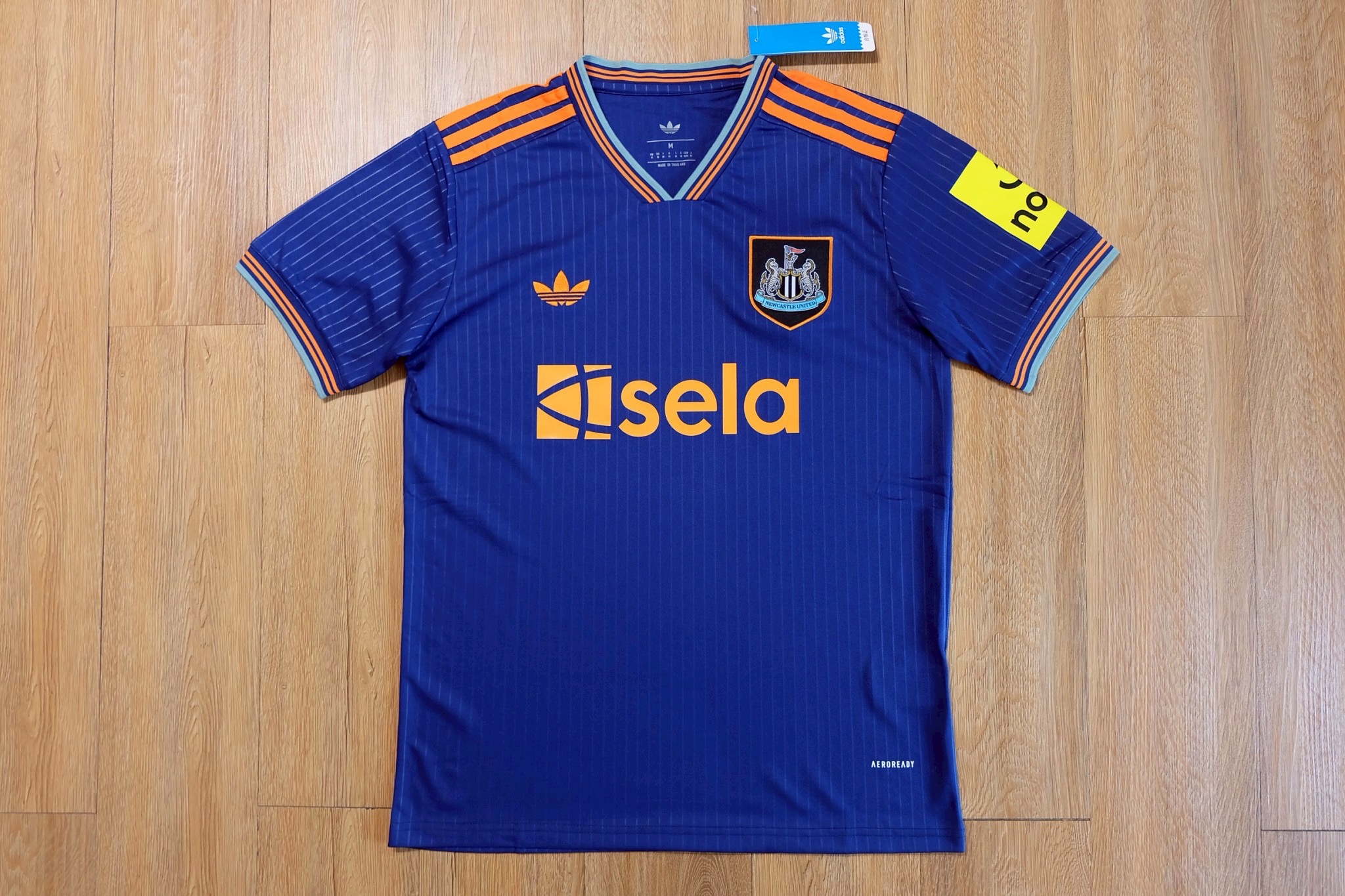 มาใหม่เสื้อฟุตบอล นิวคาสเซิล เยือน เกรดแฟนบอล 2025