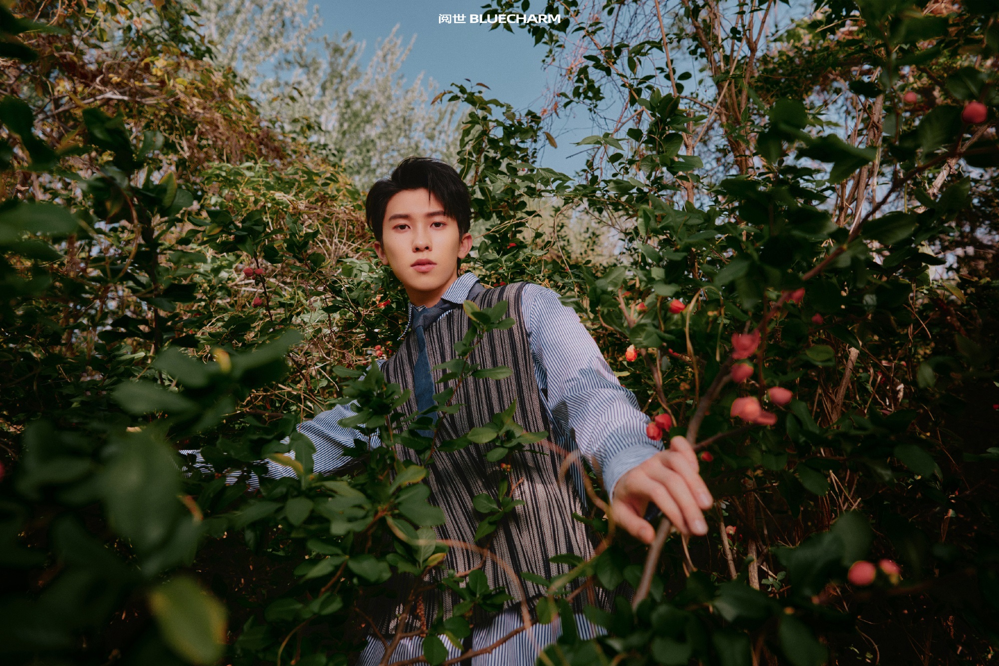 Pre - นิตยสาร BLUECHARM หลินโม่ Linmo INTO1 2022 อฟช.