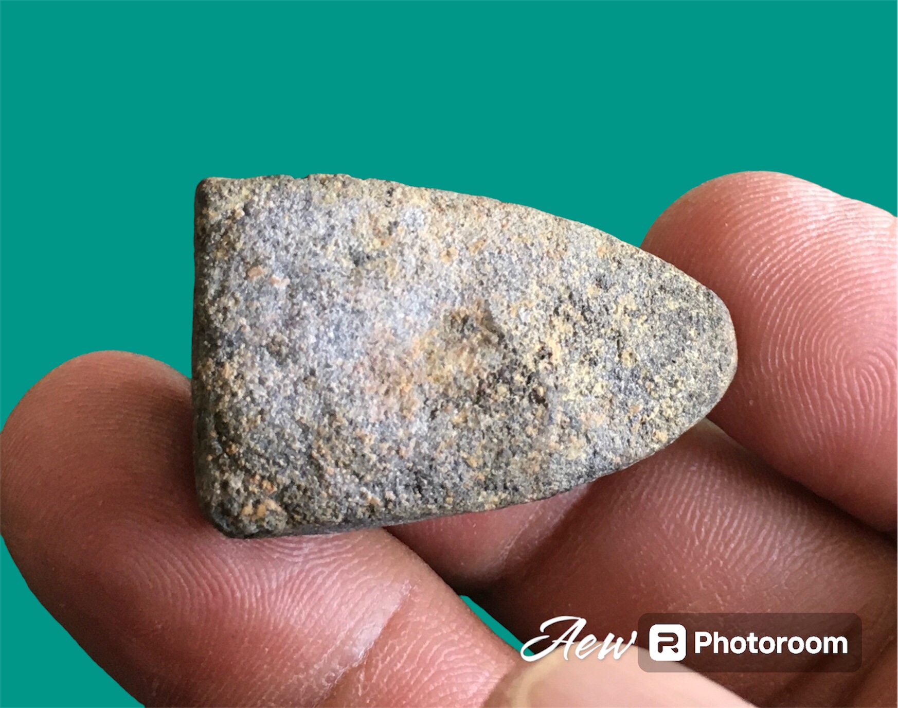 พระหลวงพ่อทวด เนื้อว่าน พิมพ์ใหญ่ หัวขึดไหล่จุด ปี 2497