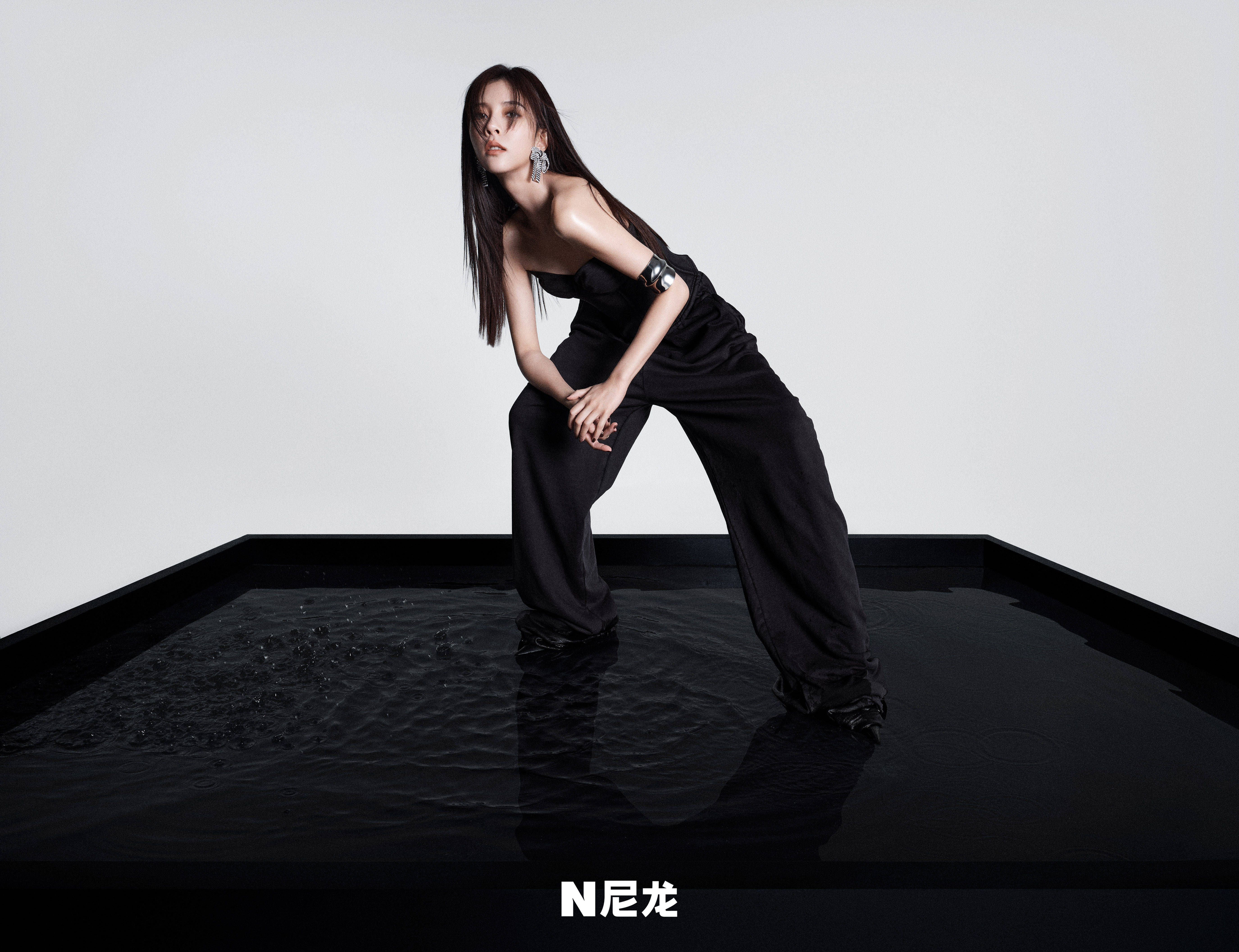 Pre - นิตยสาร OK ซ่งเหยียนเฟย Songyanfei 2022/Nylon China