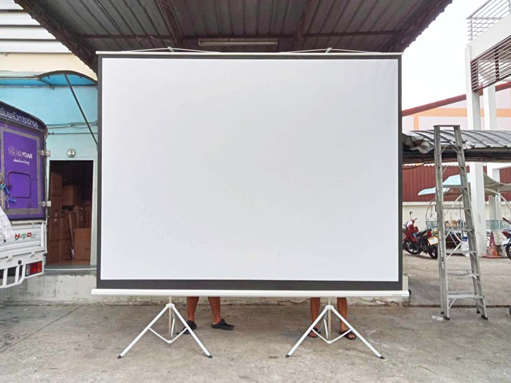 จอขาตั้ง 150 นิ้ว 4:3 Gygar Tripod Screen