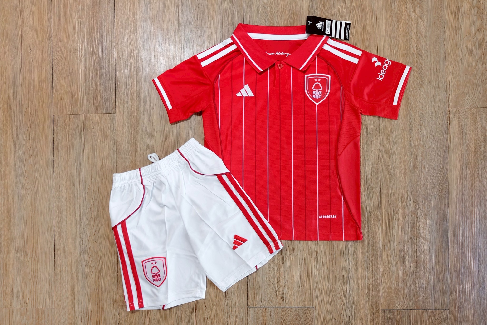 ชุดฟุตบอลเด็ก – ทีมฟอเรสส์ เหย้า Fans Edition เกรดเเฟนบอล 2025