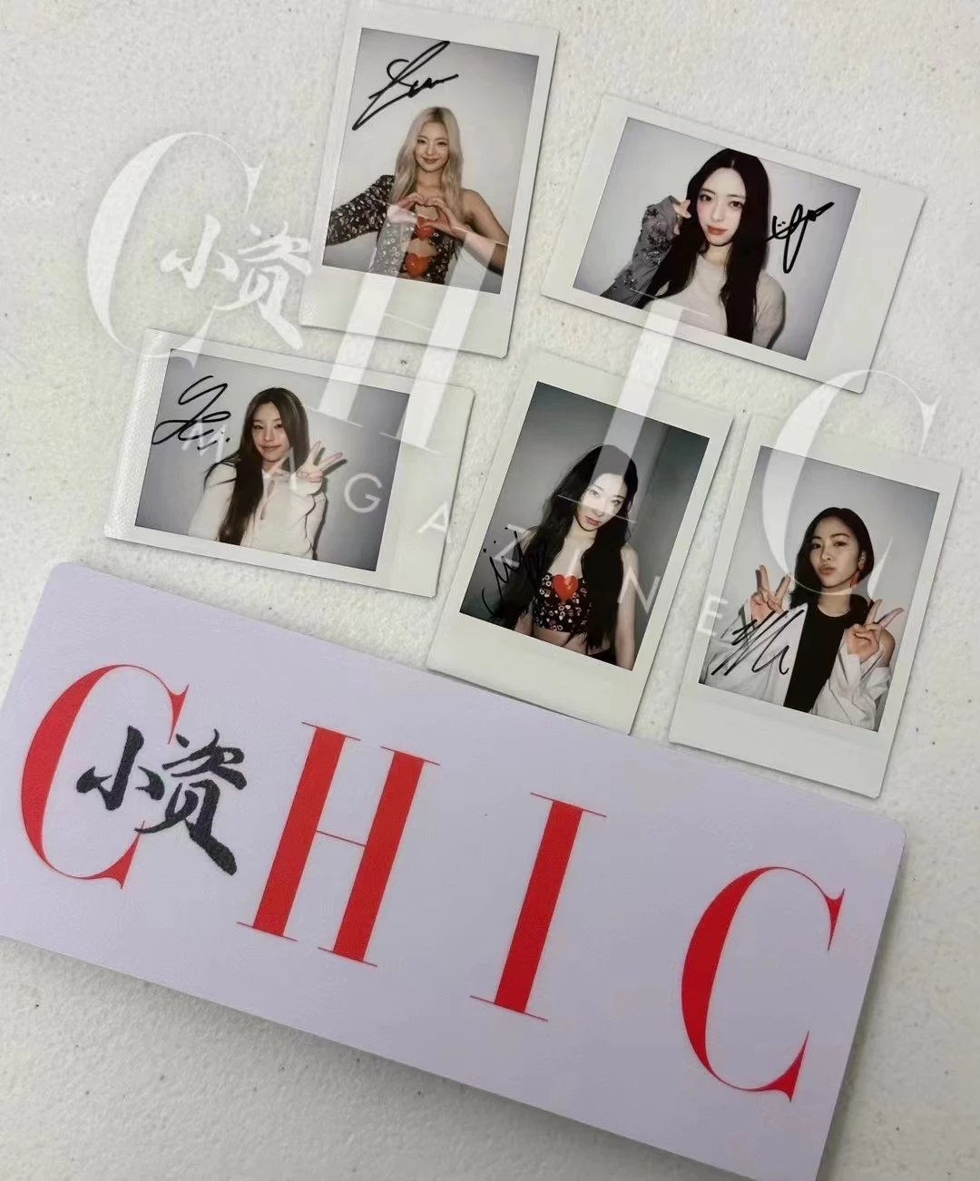 [Pre] - นิตยสาร CHIC itzy 2023+โปสเตอร์(พับ)