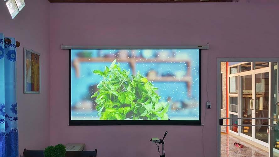 จอโปรเจคเตอร์ไฟฟ้า Gygar Motorized Screen 120 นิ้ว 16:9 พร้อมรีโมท