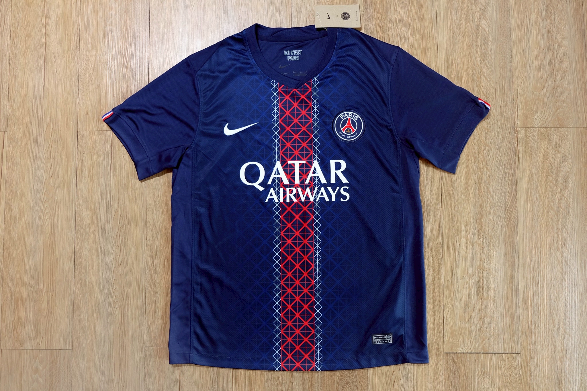 เสื้อฟุตบอล เปเอซเซ เหย้า สีกรม Fans Edition เกรดแฟนบอล 2026