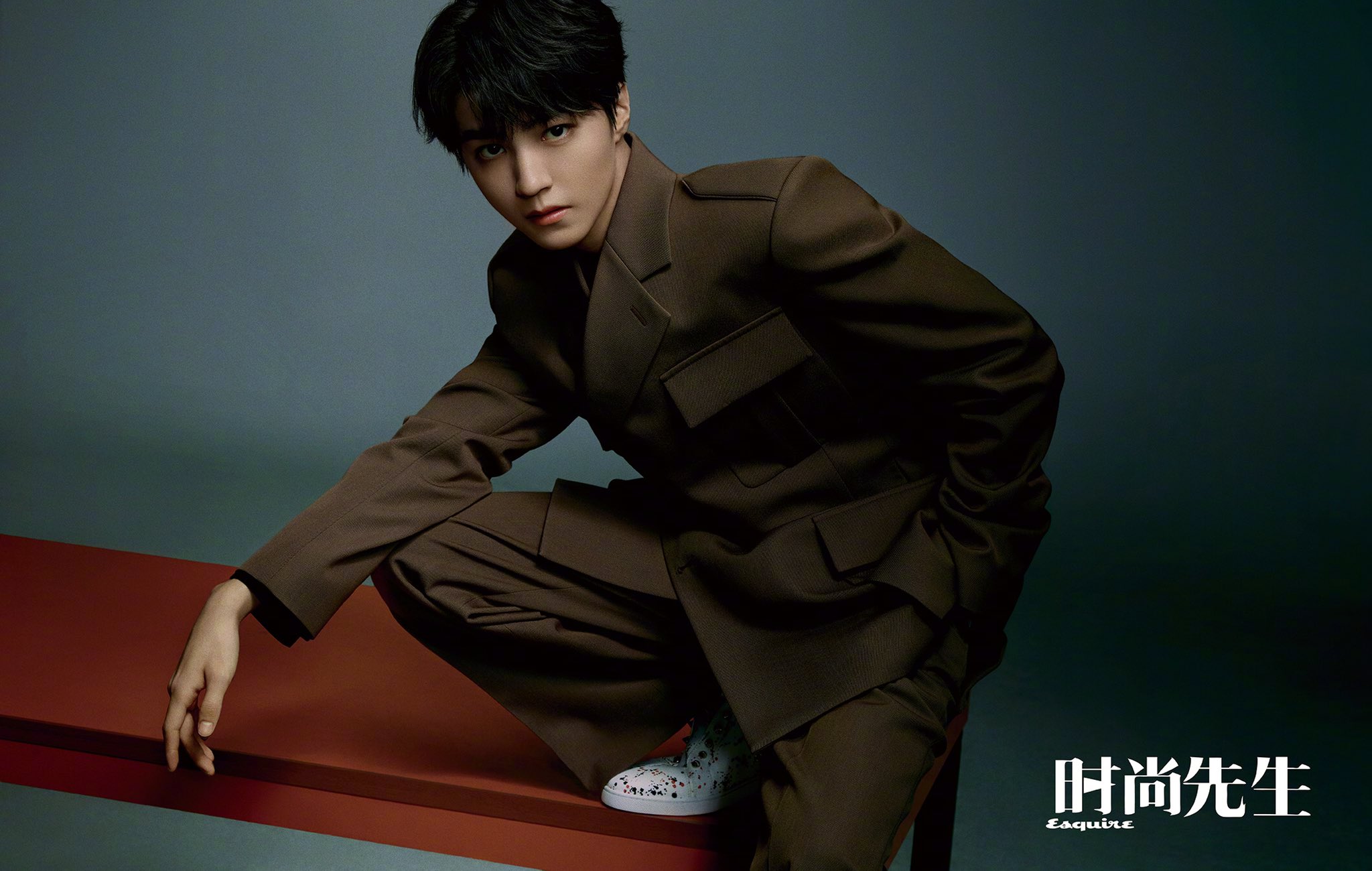 Pre - นิตยสาร Esquire #WangJunkai