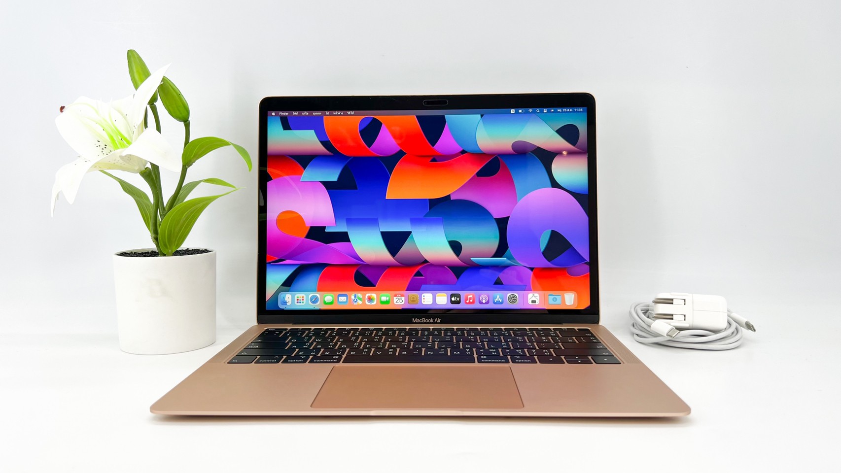 MacBook Air (Retina, 13 นิ้ว 2019 )