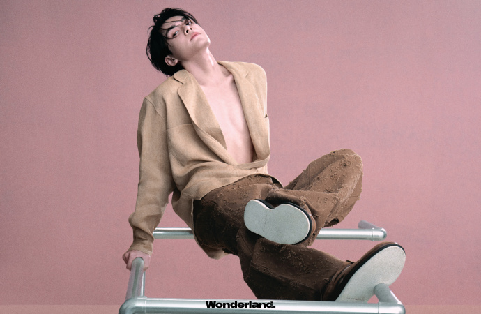 Pre - นิตยสาร Wonderland China เจิงซุ่นซี Zengshunxi 曾舜晞 2025+โพลารอยด์+การ์ด