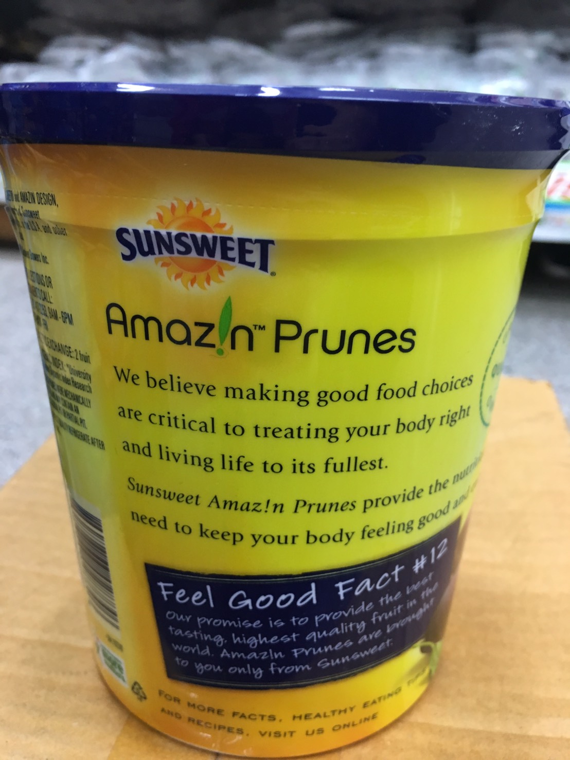 Sunsweet ซันสวีท ลูกพรุนไร้เมล็ด สูตรหวานน้อย กระปุกสีเหลือง มีประโยชน์สำหรับคนทุกวัย 454g.เม็ดใหญ่เกรดพิเศษ นำเข้าจากอเมริกา