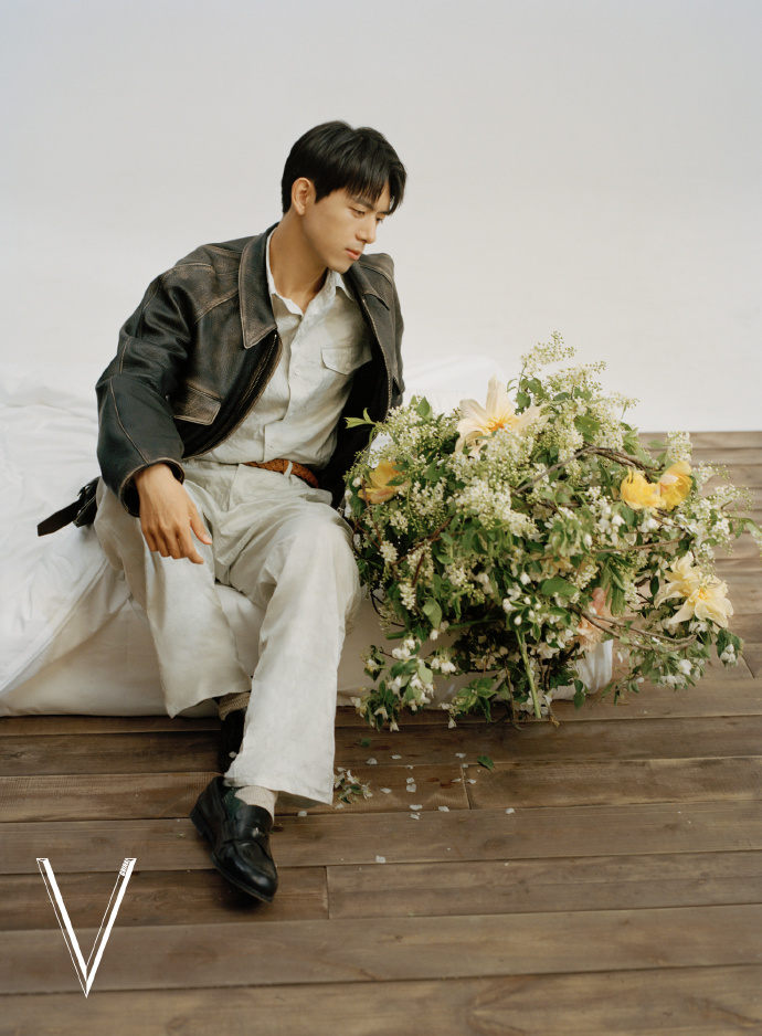 Pre - นิตยสาร V Magazine หลี่เซี่ยน LiXian 2024
