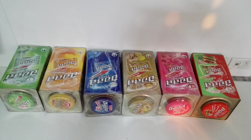 กระป่องลูอมฮอลล์ 6 ใบ 6 สี