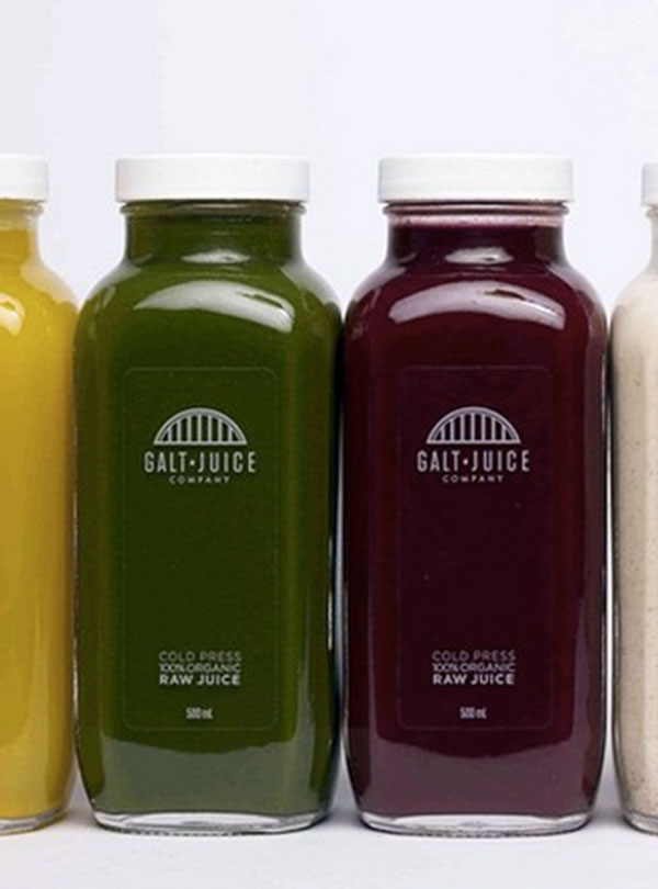 สติ๊กเกอร์ ฉลากสินค้า PVC ใส พิมพ์ขาว