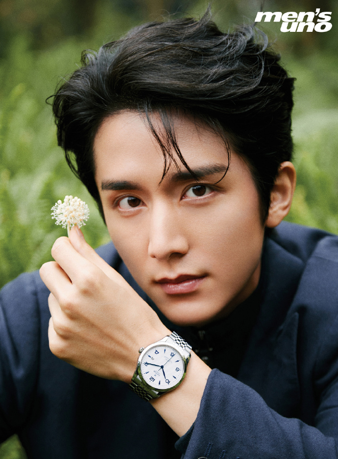 Pre - นิตยสาร Men’s Uno จางซินเฉิง ZhangXincheng - December 2023 +โปสเตอร์พับ