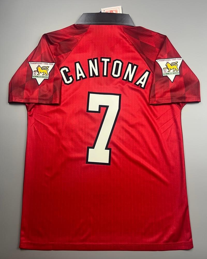 Retro เสื้อบอลย้อนยุค แมนยู 1996 เหย้า Retro Manchester United Home เรโทร คลาสสิค 1996-97