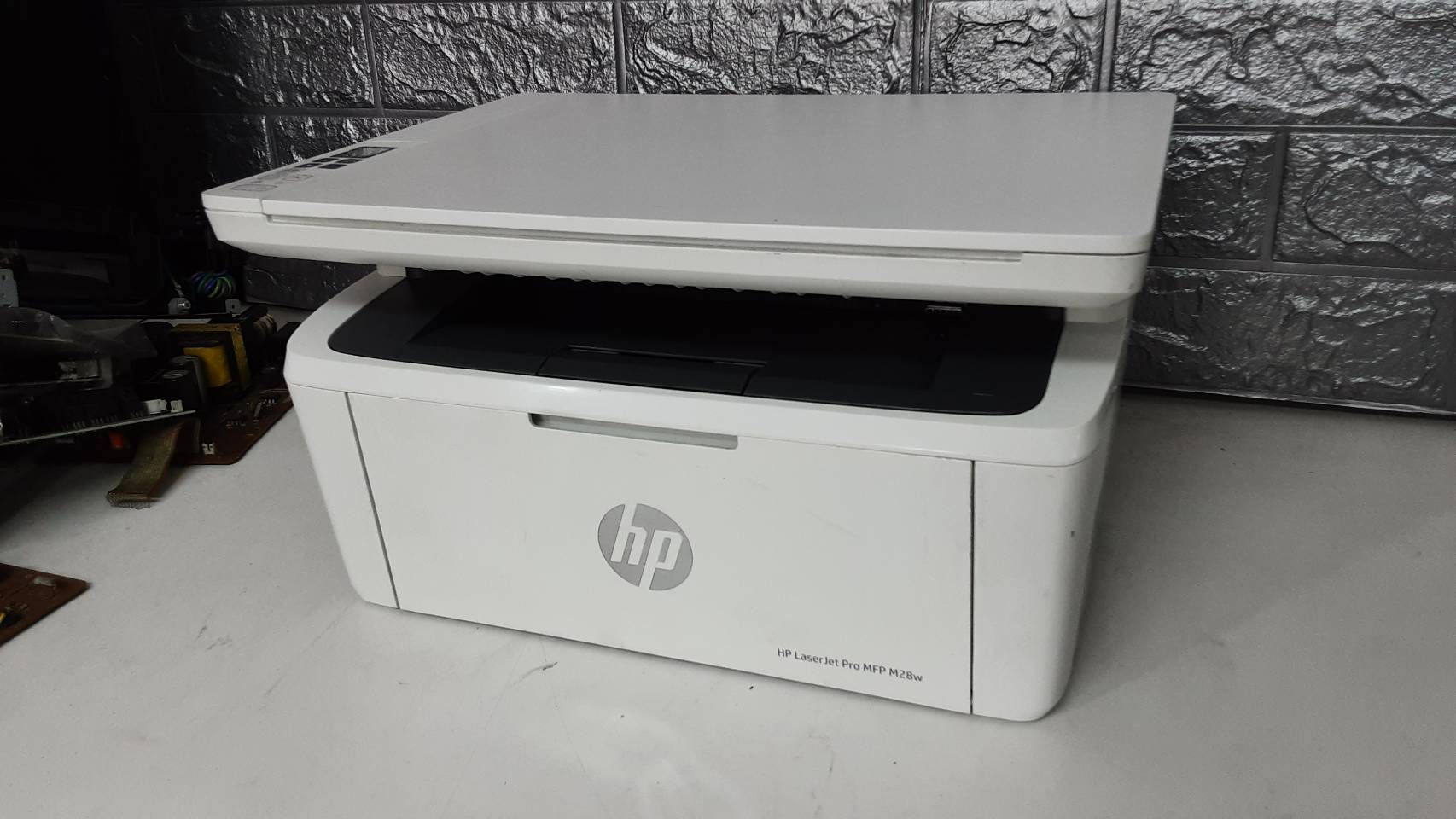 HP LaserJet Pro M28w