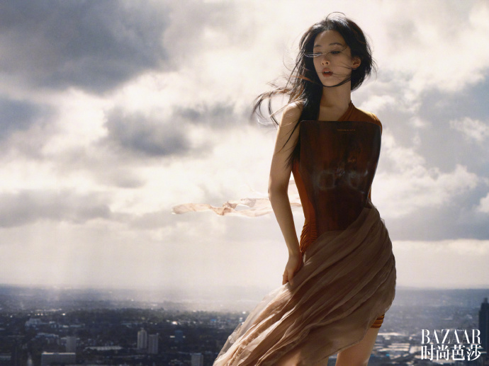 Pre - นิตยสาร Harper’s Bazaar หยางจื่อ YangZi 2025