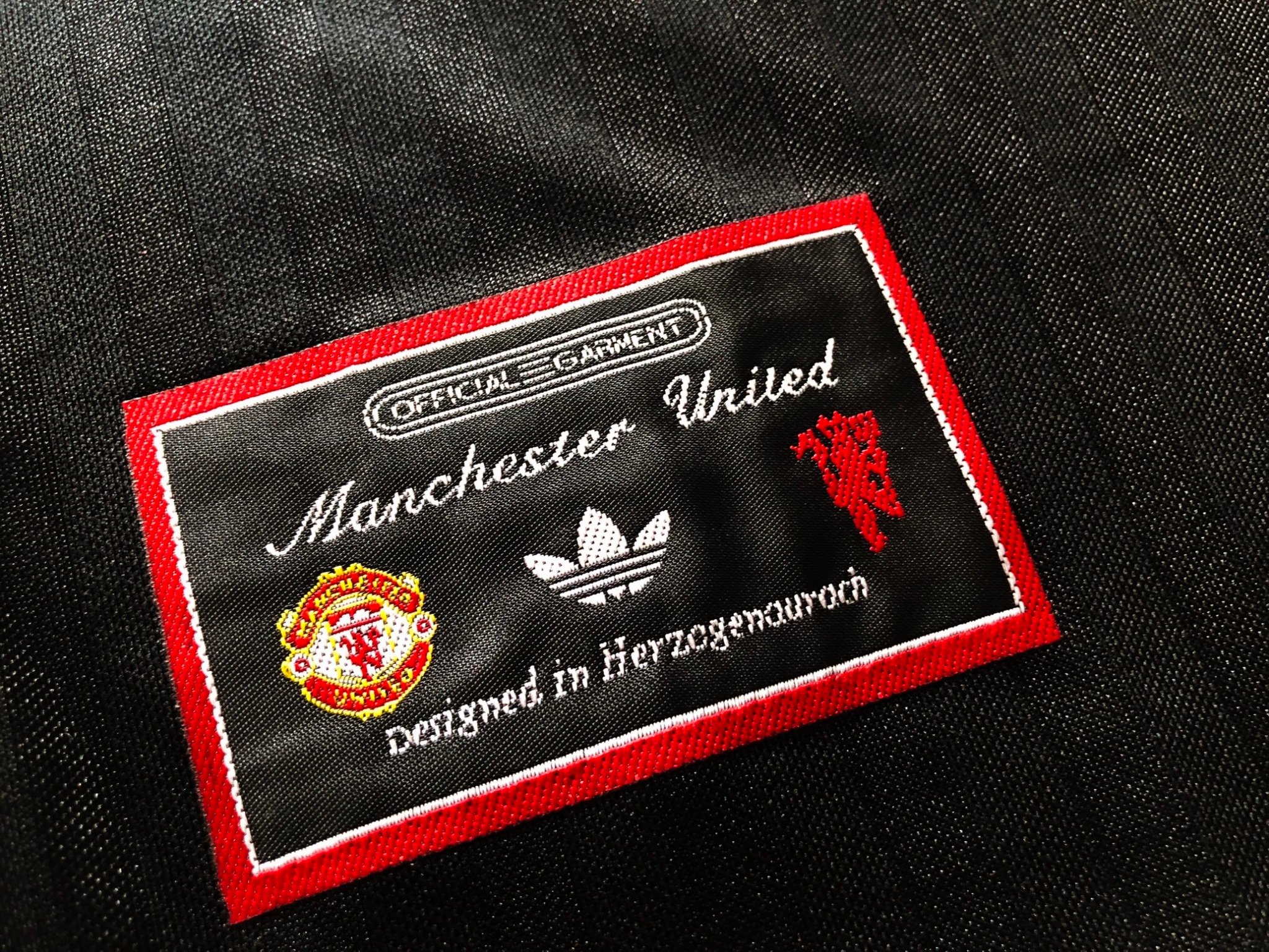 เสื้อฟุตบอลแมนเชสเตอร์ยูไนเต็ด ชุดซ้อม Player Edition 2025