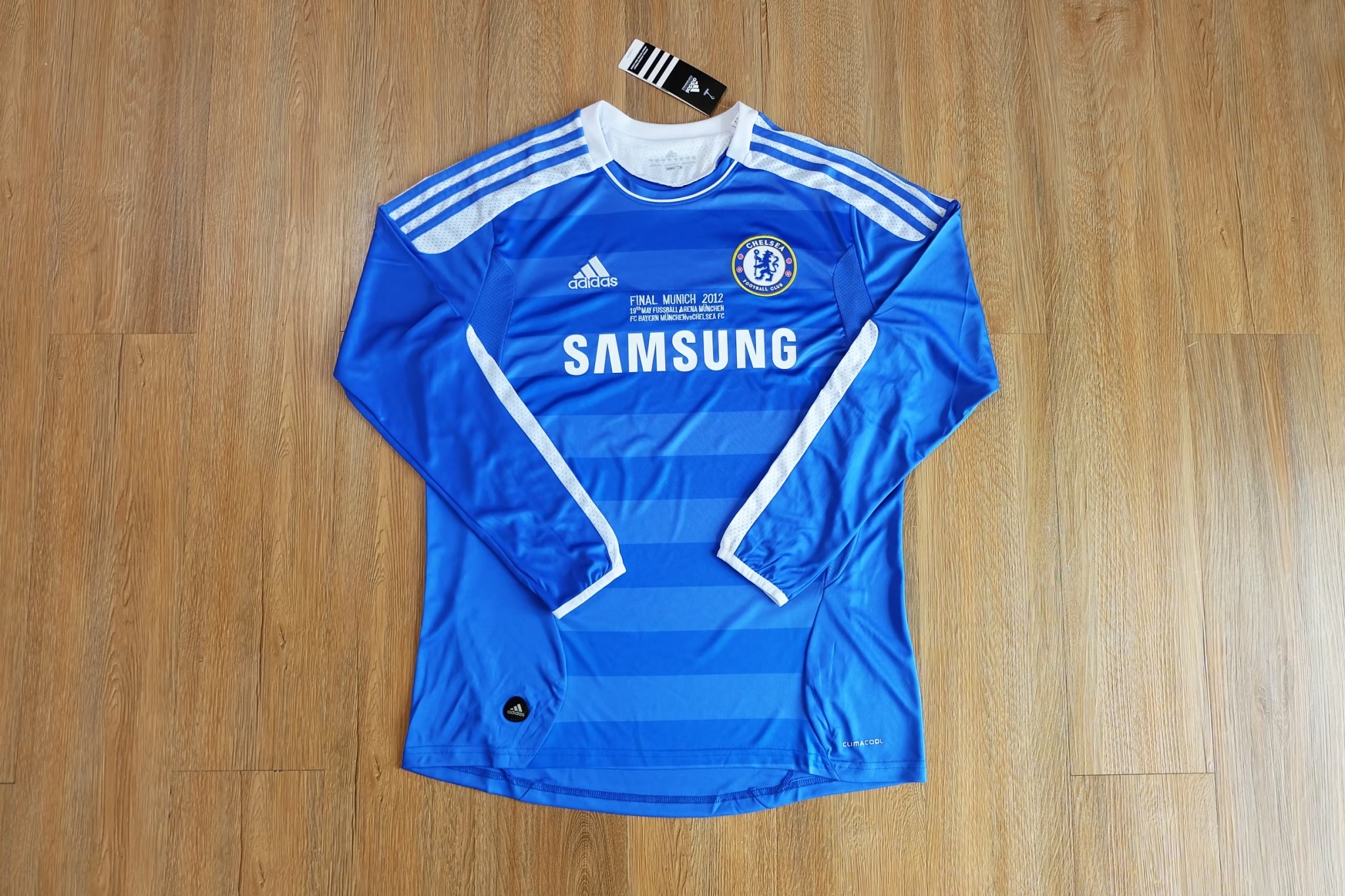 Retro เสื้อฟุตบอลย้อนยุค เชลซี เเขนยาว สีน้ำเงิน ปี 2012-13