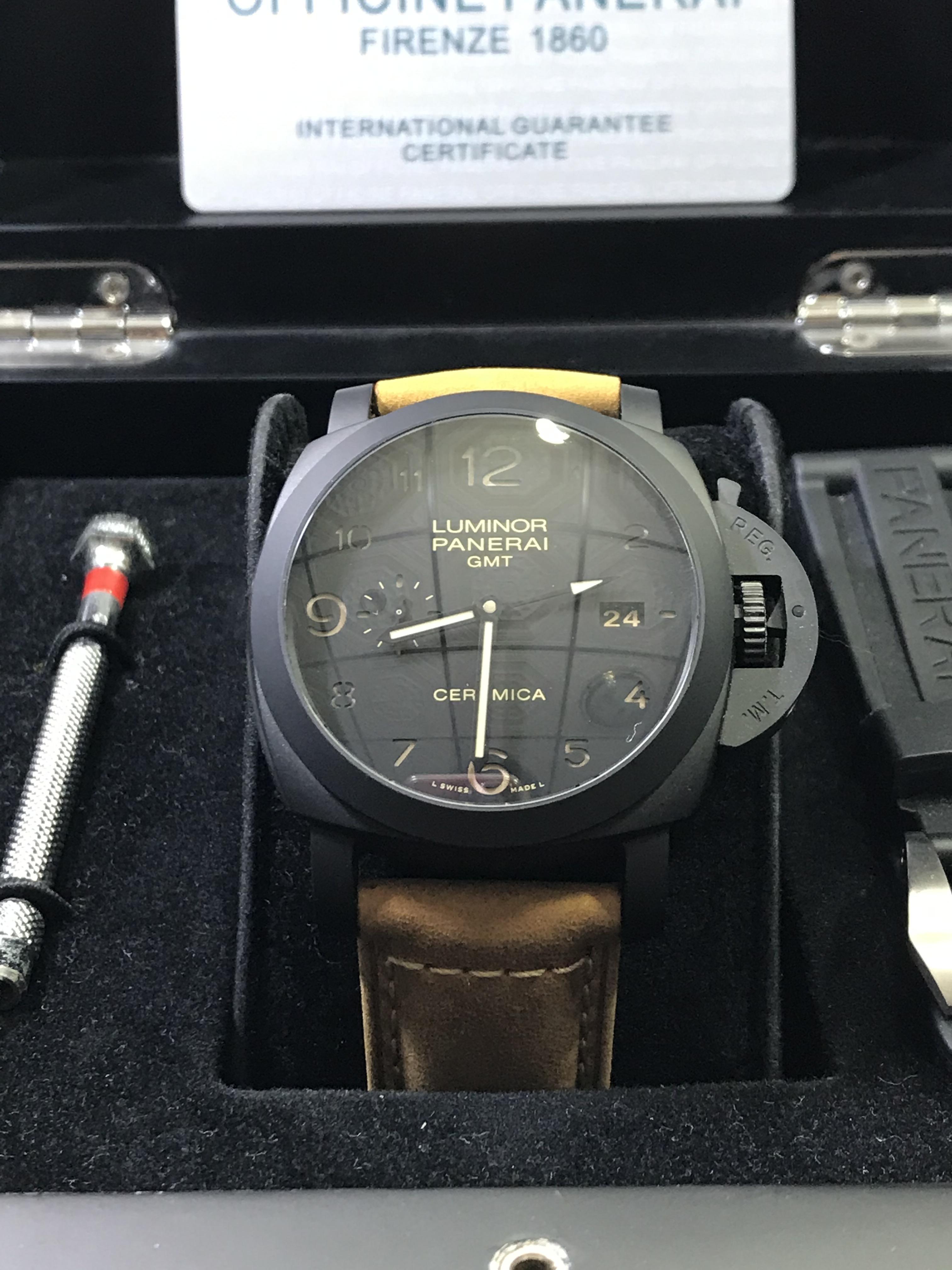 PANERAI Luminor GMT (PAM 441) (Swiss)