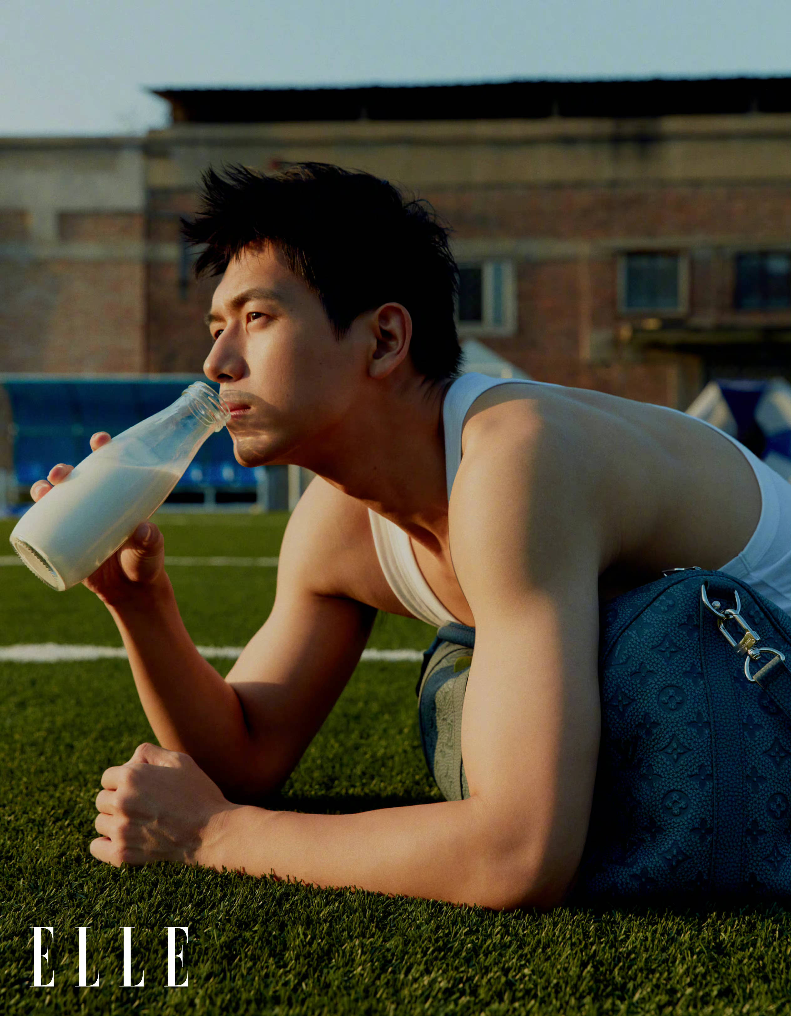 Pre - นิตยสาร ELLE หลี่เซี่ยน LiXian 2022