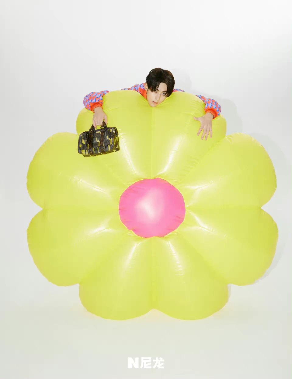 Pre - นิตยสาร NYLON #DylanWang #หวังเห้อตี้ 2022