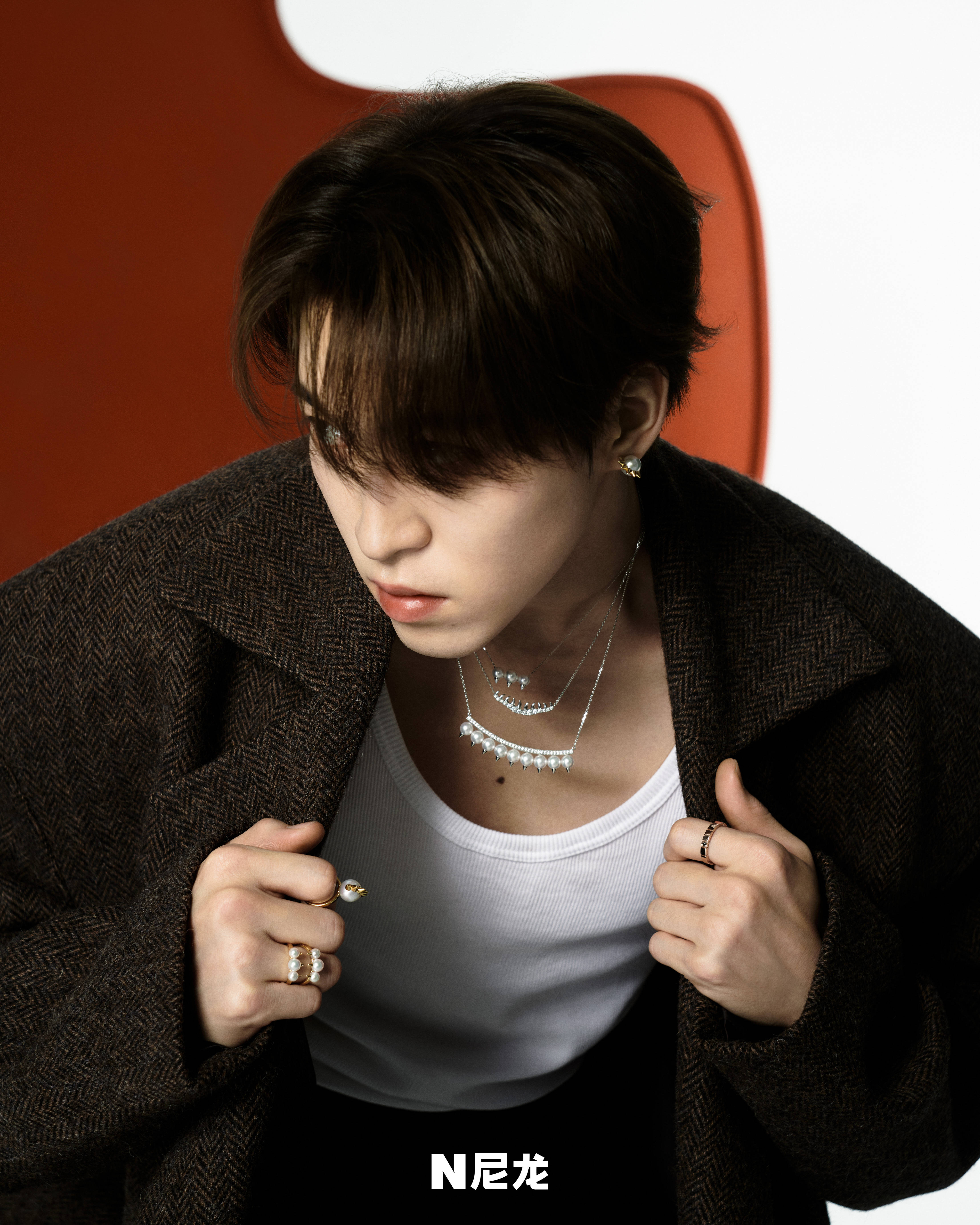 Pre - นิตยสาร NYLON INTO1 Santa #ซานตะ 2022+โปสเตอร์ อฟช.