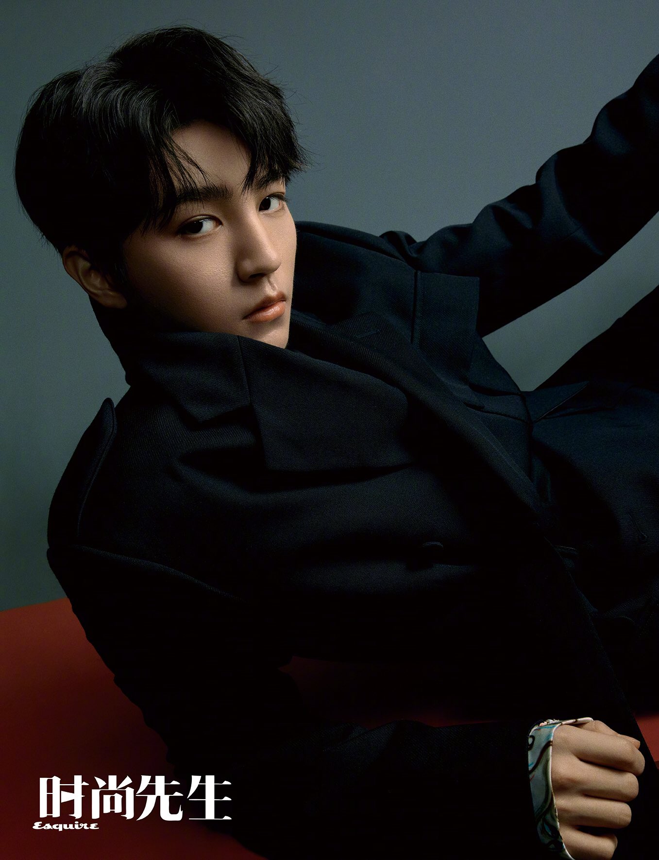 Pre - นิตยสาร Esquire #WangJunkai