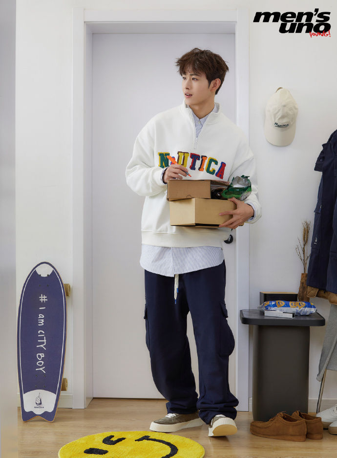 Pre - นิตยสาร Men’s Uno เถียนเจียรุ่ย 田嘉瑞 TianJiarui 2023+ โปสเตอร์