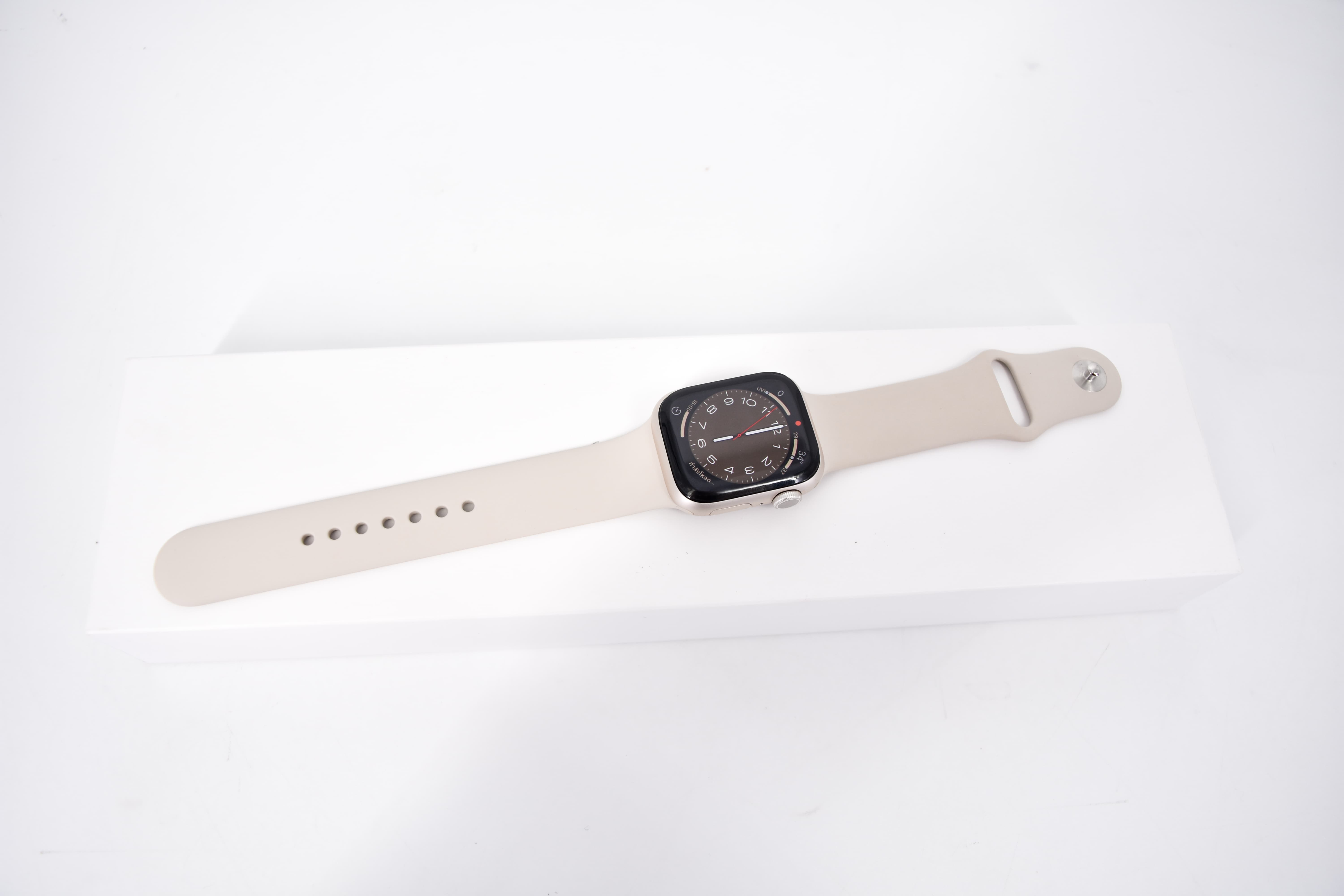 Apple Watch Series 8 GPS อะลูมิเนียม 41 มม. สี Starlight