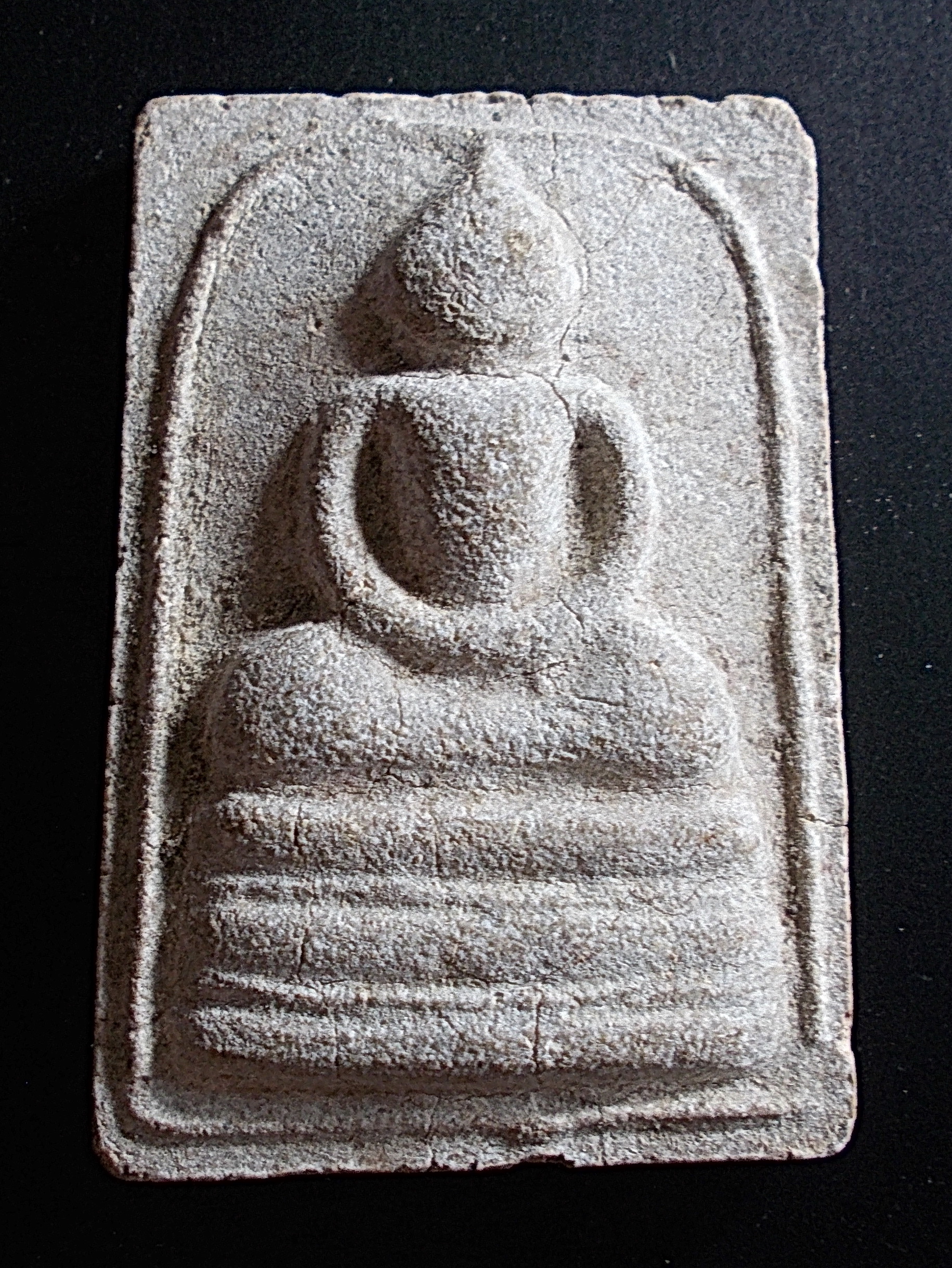 สมเด็จ หลวงปู่หิน พิมพ์อกครุฑเศียรบาตร ปี 2484
