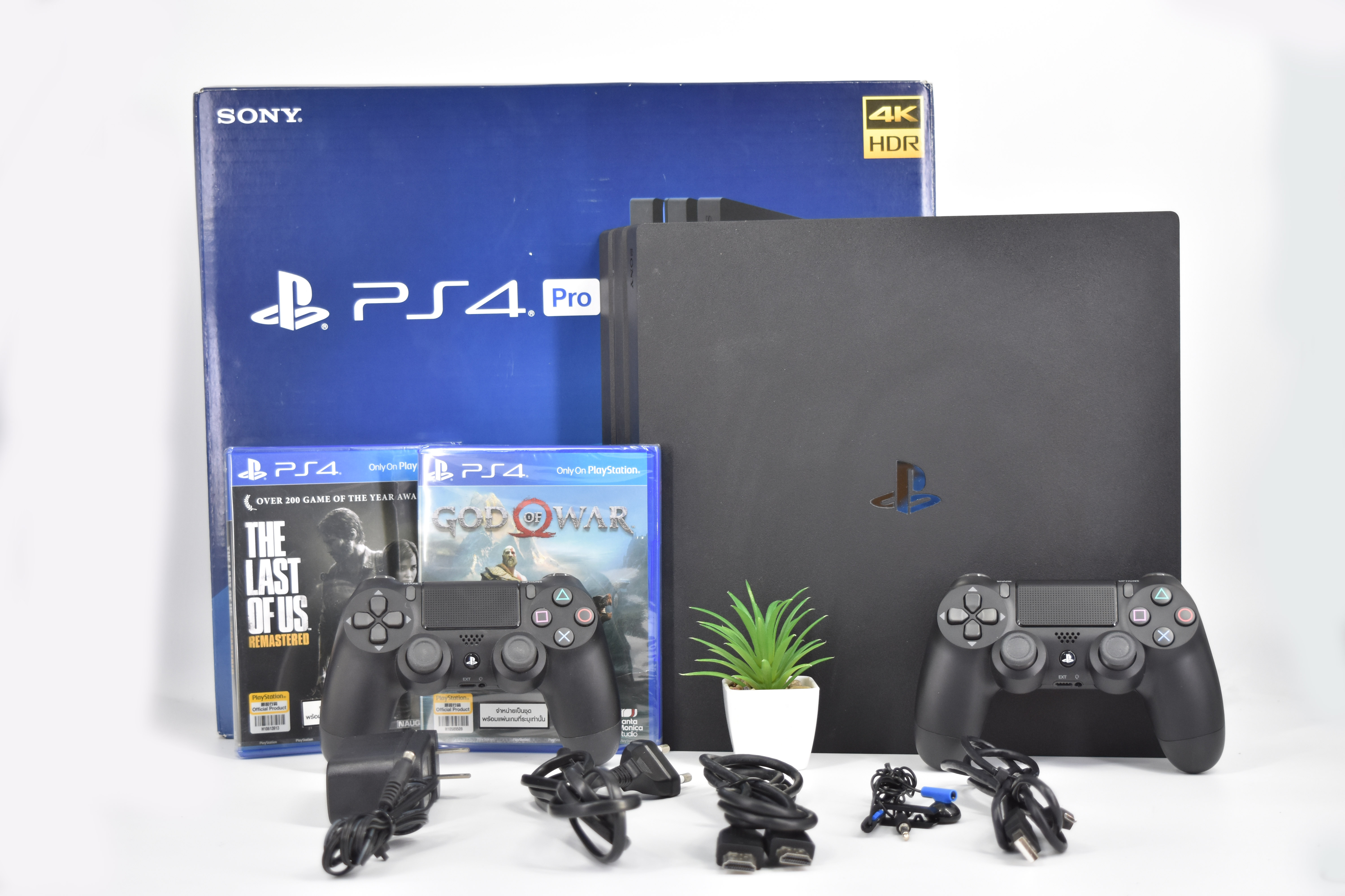 SONY PLAYSTATION 4 PRO 1TB HDD 2 JOY (JET BLACK)