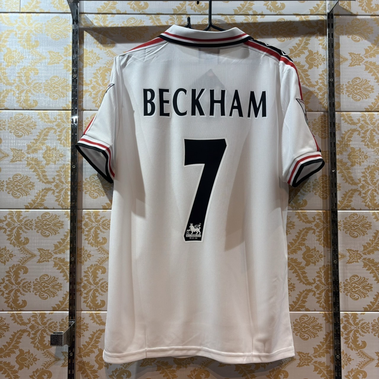 Retro เสื้อฟุตบอลย้อนยุค เเมนยู 1998-99 เกรดเเฟนบอล พร้อมชื่อ เบอร์ อาม BECKHAM # 7