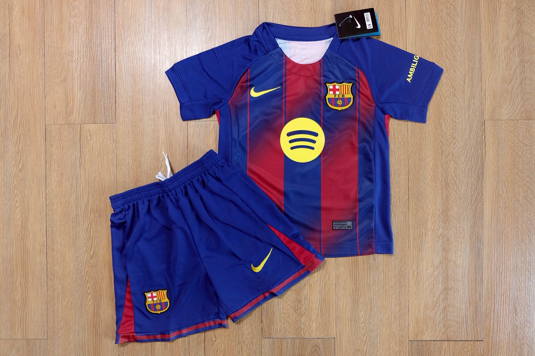 ชุดฟุตบอลเด็ก – บาซ่า เหย้า Fans Edition เกรดแฟนบอล 2026