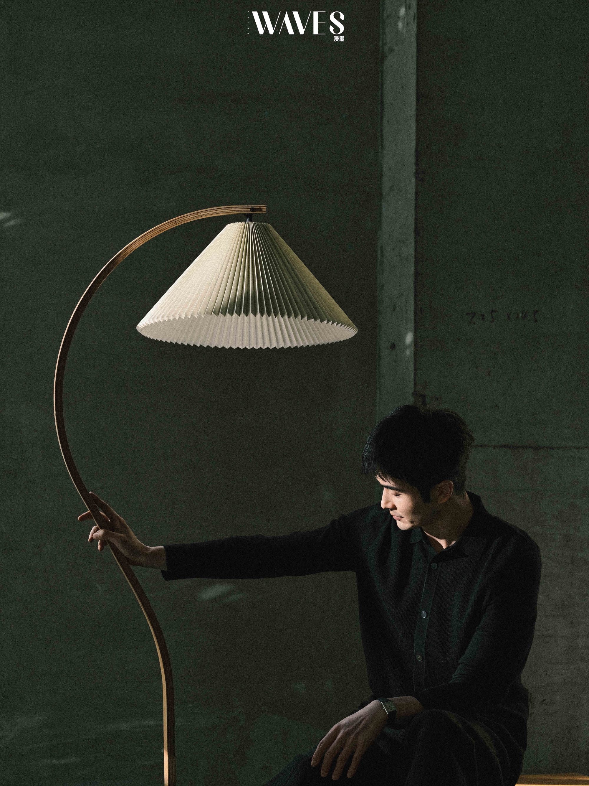 Pre - นิตยสาร WAVES เกาเหว่ยกวง GaoWeiGuang 2022