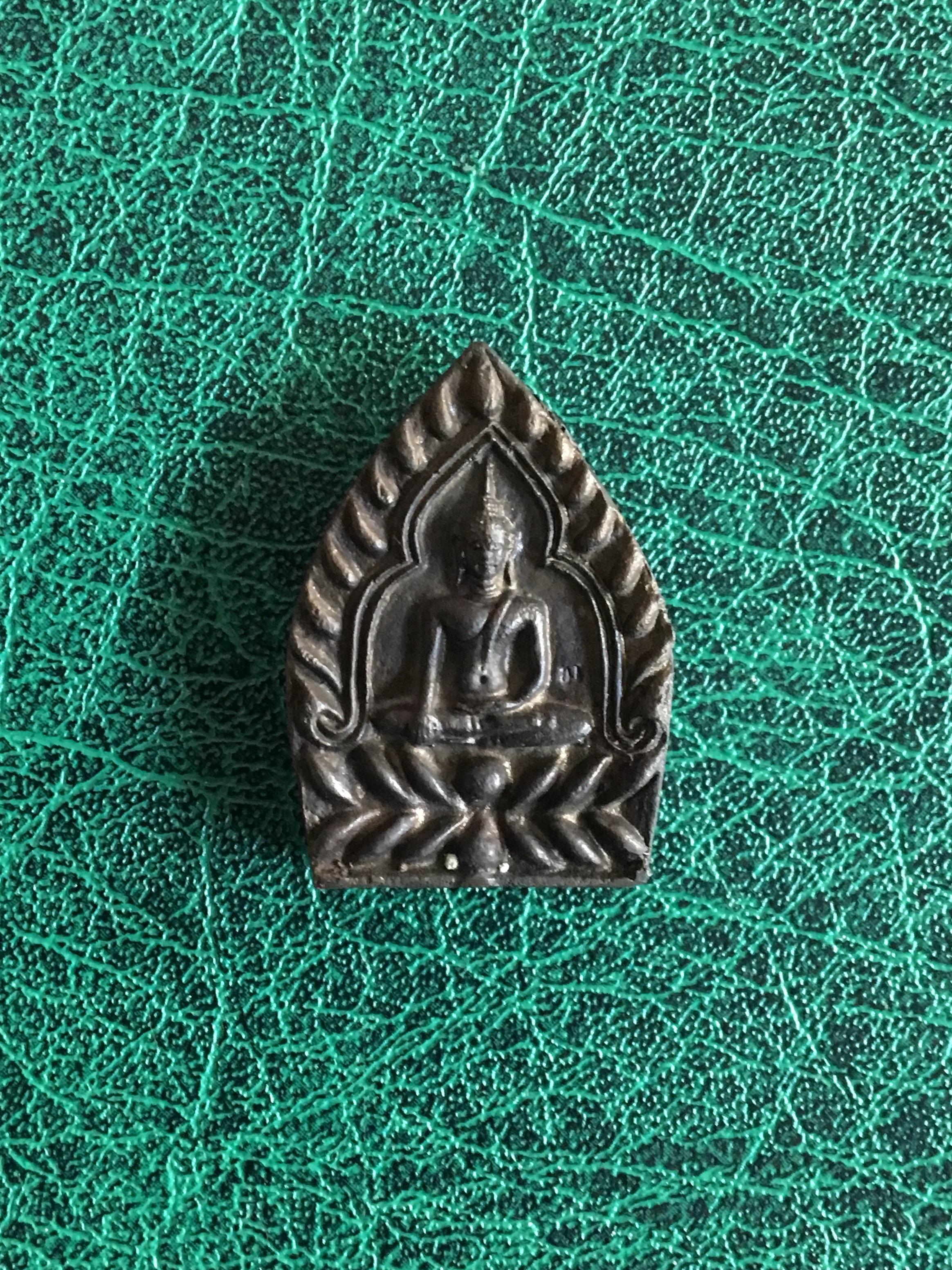 เหรียญเจ้าสัวหลวงปู่ม่น วัดเนินตามาก ชลบุรี ปี2537 ครบ7รอบ