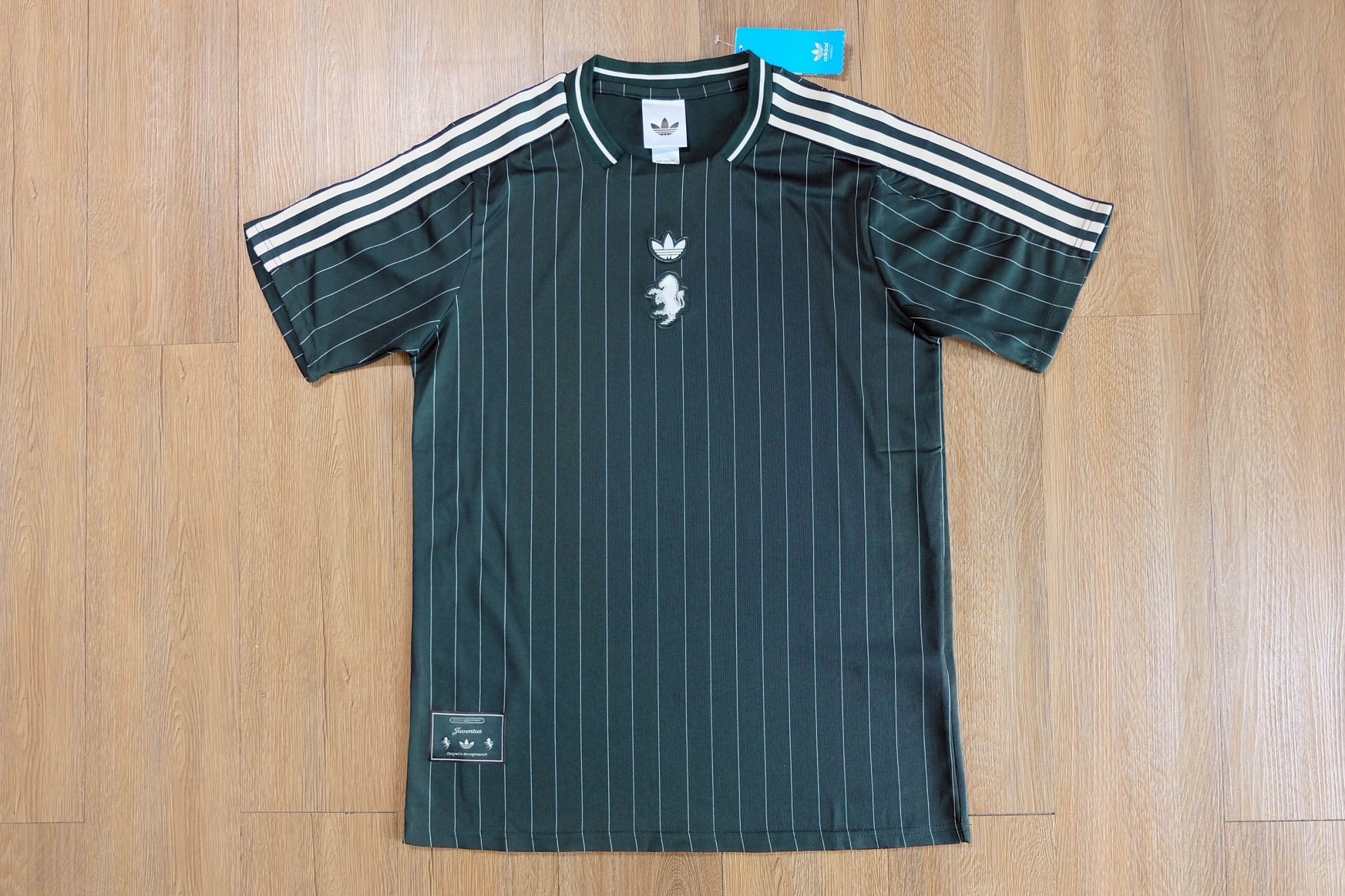 เสื้อฟุตบอล Terrace Icons ปี 2025/26 สโมสรยูเวนตุส สีดำเทา เกรดแฟนบอล พรีเมี่ยม💯