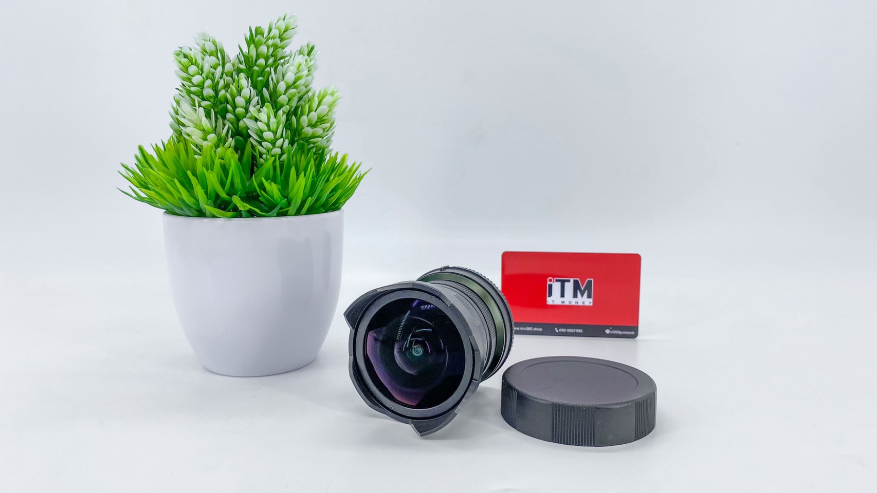 Lens Fisheye 7.5 mm f2.8