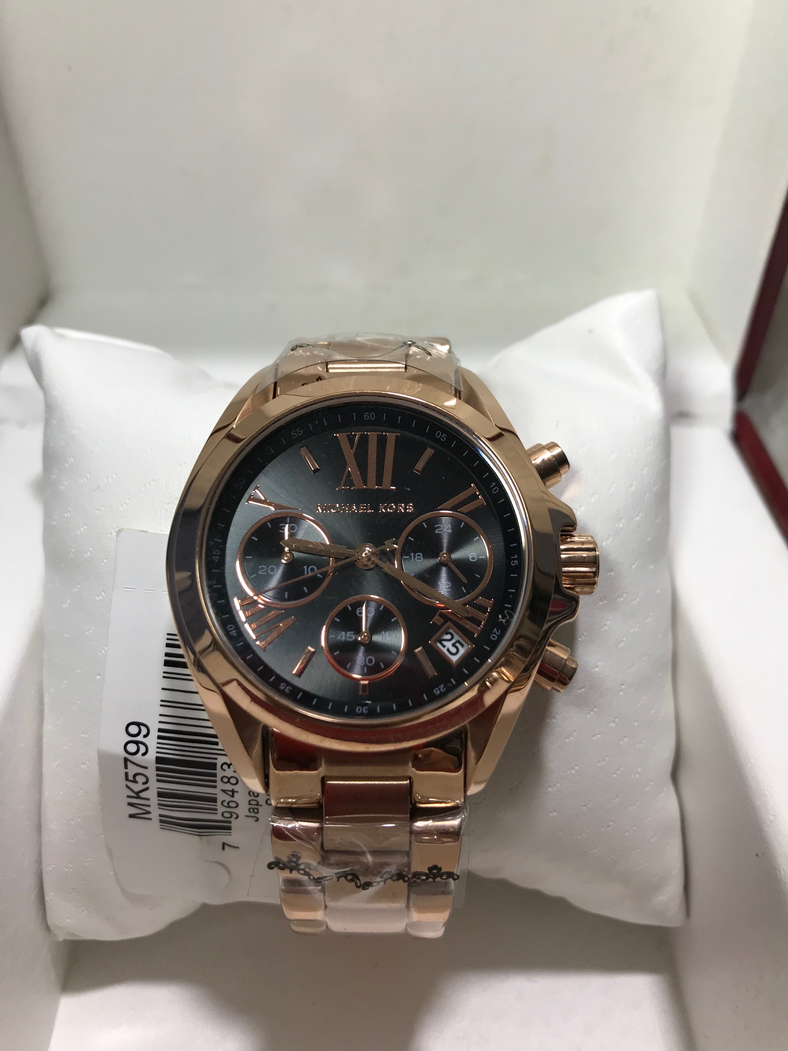 Michael Kors(MK)