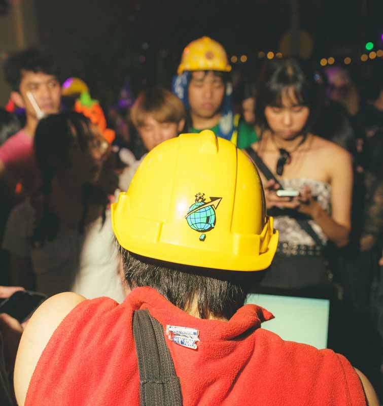 ทำโลโก้บนหมวกเซฟตี้ หมวก Safety | สกรีนโลโก้บนหมวกเซฟตี้ หมวก Safety | พิมพ์โลโก้บนหมวกเซฟตี้ หมวก Safety uv dtf sticker