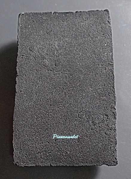 สมเด็จราหุล(แก้กรรม) เนื้อผงบางขุนพรหมผสมใบลาน วัดประสาท ปี 06