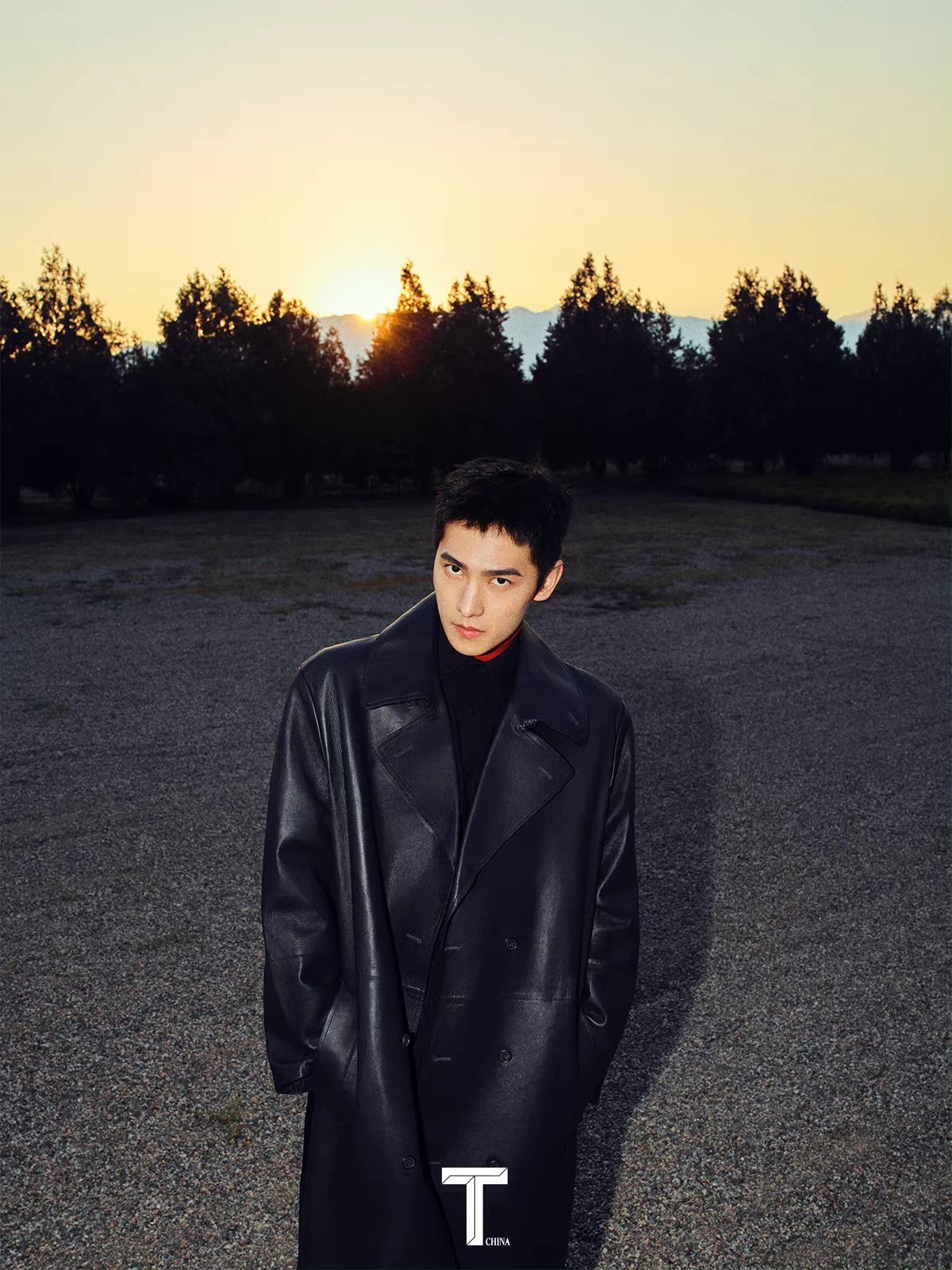 Pre - นิตยสาร T YangYang หยางหยาง 2022+โปสเตอร์/COSMO