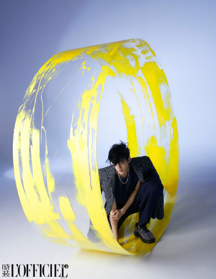 Pre - นิตยสาร L’Officiel China เติ้งเหวย DengWei 2024+ โปสเตอร์พับ