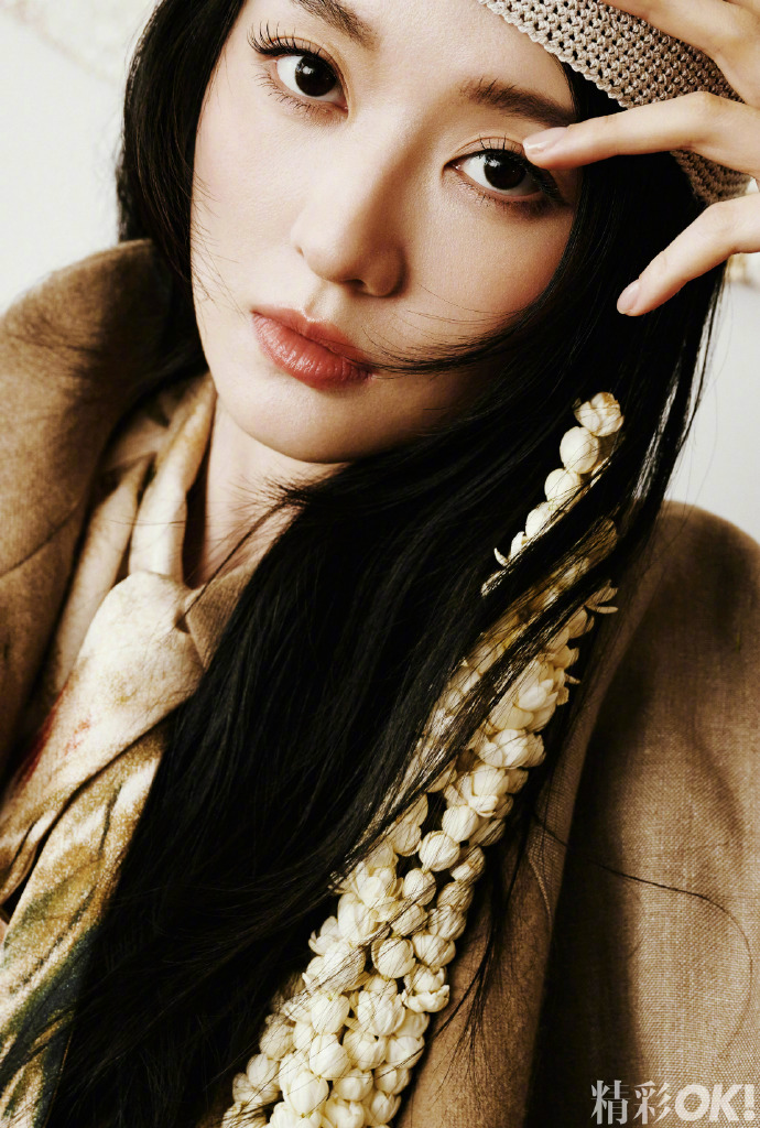 Pre - นิตยสาร 精彩OK เฉียวซิน 乔欣 QiaoXin 2025