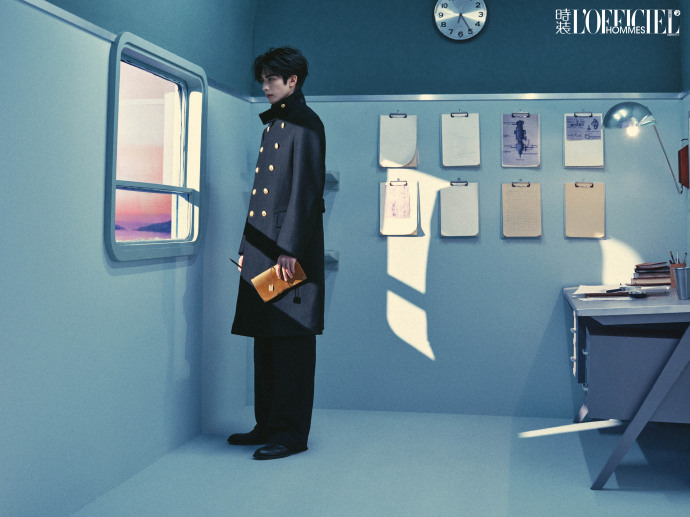 Pre - นิตยสาร L’Officiel Hommes ซ่งเวยหลง SongWeilong 2025+การ์ด*1