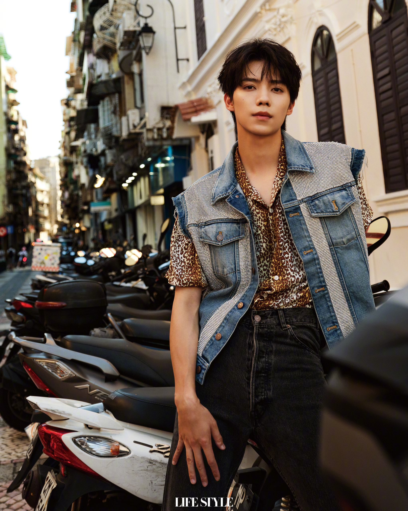 Pre - นิตยสาร Men’s Uno หลัวอีโจว LuoYizhou /Lifestyle 罗一舟 2023